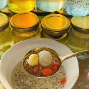 Yến Hũ Chưng Thủ Công (70ml & 200ml) – Tinh Hoa Dinh Dưỡng, Chính Hãng Liên Hoàng Gia