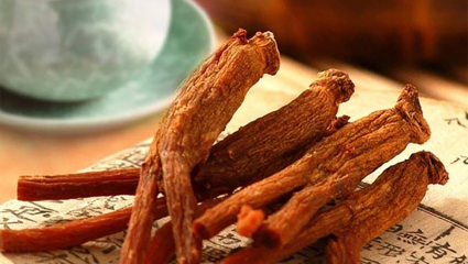 Hồng sâm có tác dụng gì? Những ai không nên dùng mà bạn cần phải biết